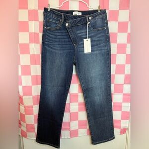 Risen Asymmetrical Waist Stretch Jeans